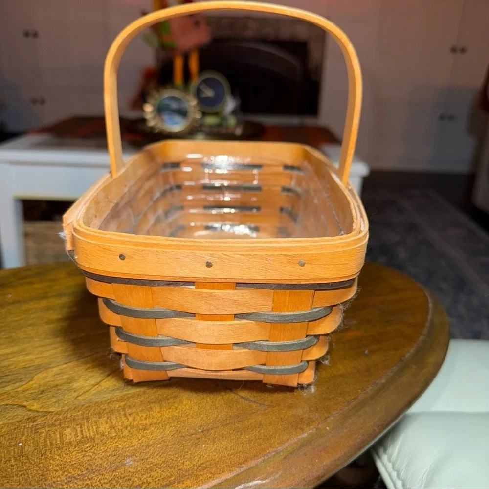 Longaberger Heartland Small Chore Basket 1995 Handle Plastic Liner 10”x6.5”x4”